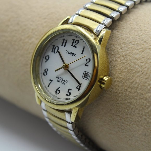 Timex Indiglo Women's Quartz Easy Reader 25mm Expansion Band Luxury Watch - Picture 1 of 7